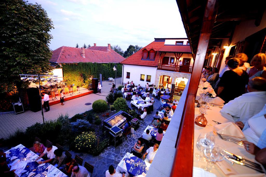 Magita Hotel Basko Exterior foto